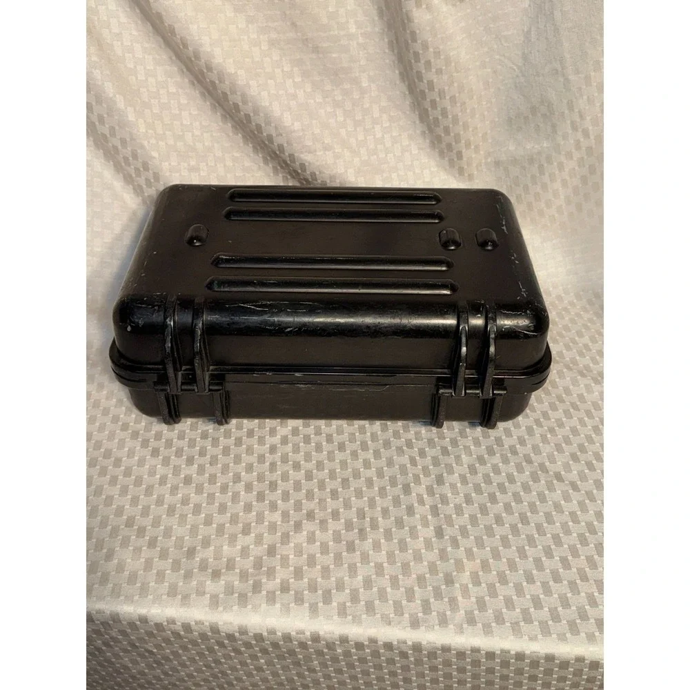 Starlight Black Hard Case Gun Survival Electronics Protection Box Good Condition